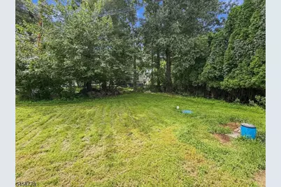 26 Kynor Ave, Hopatcong, NJ 07874 - Photo 28