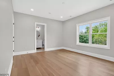 2 Ravinn Lane, Warren Township, NJ 07059 - Photo 20