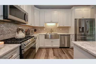 66 Whimble Ct, Wayne, NJ 07470 - Photo 10