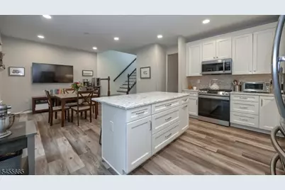 66 Whimble Ct, Wayne, NJ 07470 - Photo 8