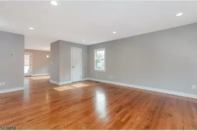 14 Shunpike Rd, Summit, NJ 07901 - Photo 6