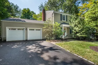 2 Midvale Ave, West Caldwell, NJ 07006 - Photo 2