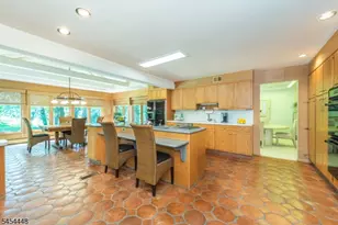 2 Midvale Ave, West Caldwell, NJ 07006 - Photo 8