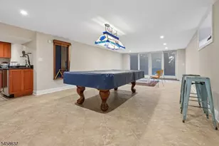 16 Holmehill Ln, Roseland, NJ 07068 - Photo 36