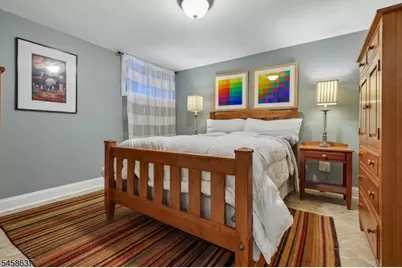 16 Holmehill Lane, Roseland, NJ 07068 - Photo 34