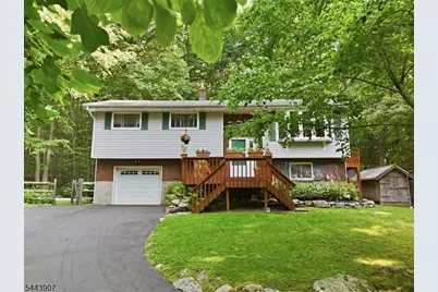 78 River Rd, Mount Olive, NJ 07836 - Photo 2