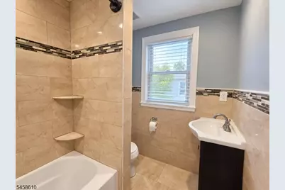 41 Demott Ave, Clifton, NJ 07011 - Photo 8
