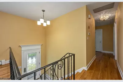 62 Burnham Pkwy, Morris Township, NJ 07960 - Photo 4