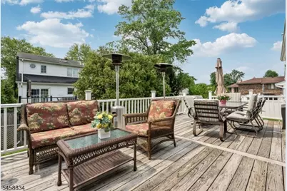 14 Aspen Ct, Paramus, NJ 07652 - Photo 20