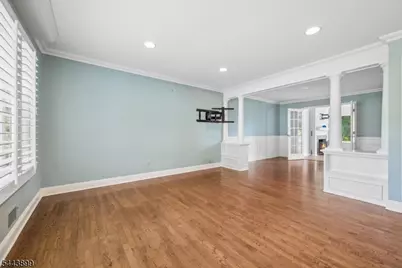 29 Hillside Ter, Bernards Township, NJ 07920 - Photo 4