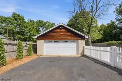 26 Myrtle Ave, Cedar Grove, NJ 07009 - Photo 30