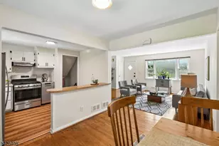 30 James St, Montclair, NJ 07042 - Photo 8