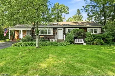 2 Mohican Trl, Jefferson Township, NJ 07438 - Photo 32