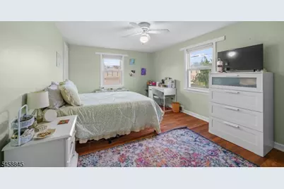 29 Larkspur Ln, Clifton, NJ 07013 - Photo 14