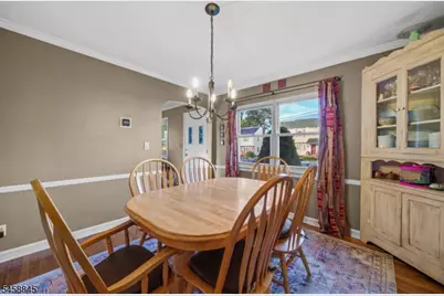 29 Larkspur Ln, Clifton, NJ 07013 - Photo 6
