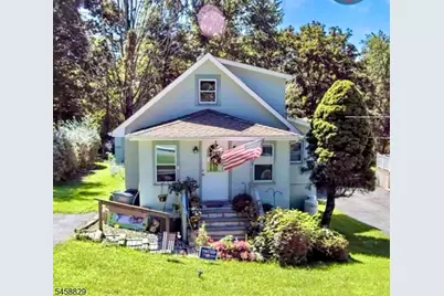 11 Mountain Ave, Montville Township, NJ 07045 - Photo 2