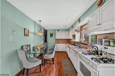12 Omaha Dr, Cranford Township, NJ 07016 - Photo 8