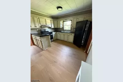 56 John Pl, Manville, NJ 08835 - Photo 10