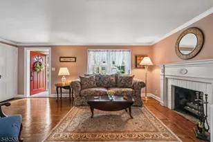69 Newman Ave, Verona, NJ 07044 - Photo 4