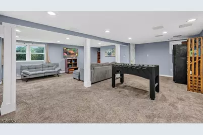 172 Rafkind Rd, Bloomingdale, NJ 07403 - Photo 34