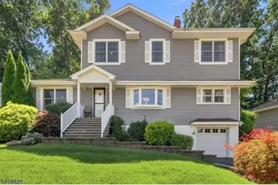 172 Rafkind Rd, Bloomingdale, NJ 07403 - Photo 4
