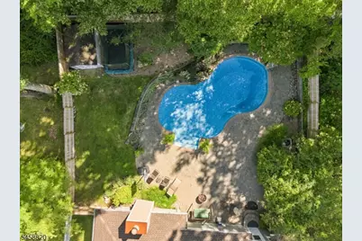 172 Rafkind Rd, Bloomingdale, NJ 07403 - Photo 38