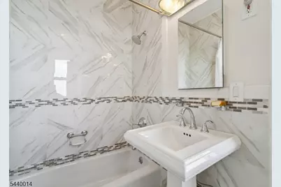 375 Mt Prospect Ave #7DE, Newark, NJ 07104 - Photo 20