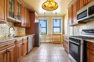375 Mt Prospect Ave, Newark, NJ 07104 - Photo 8