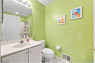 39 Ascot Dr, Washington Township, NJ 07853 - Photo 36