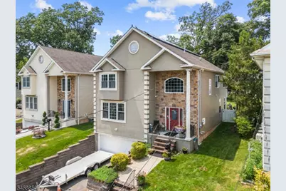 39 Paterson Ave, Clifton, NJ 07014 - Photo 1