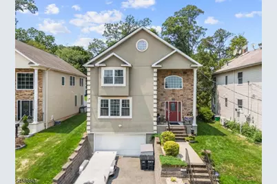 39 Paterson Ave, Clifton, NJ 07014 - Photo 2