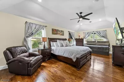 39 Paterson Ave, Clifton, NJ 07014 - Photo 20