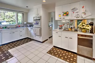 235 Mountainside Rd, Mendham Township, NJ 07945 - Photo 14
