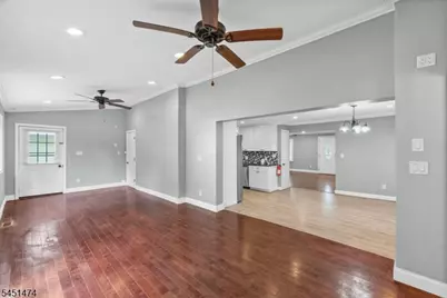 20 Shawnee Rd, Hopatcong, NJ 07843 - Photo 14