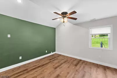 20 Shawnee Rd, Hopatcong, NJ 07843 - Photo 28