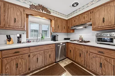 103 Wentz Ave, Springfield, NJ 07081 - Photo 14