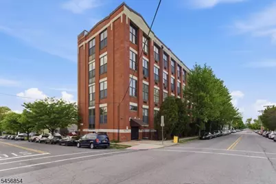 366-382 Trenton Ave #2E, Paterson, NJ 07503 - Photo 12