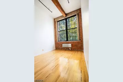 366-382 Trenton Ave #2E, Paterson, NJ 07503 - Photo 8