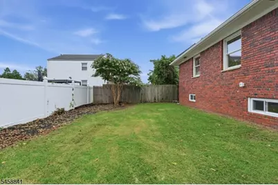 2209 Wood Ave, Roselle, NJ 07203 - Photo 22