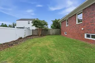2209 Wood Ave, Roselle, NJ 07203 - Photo 22