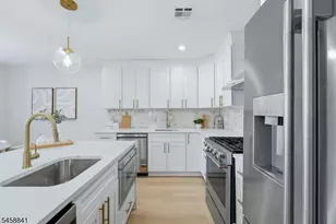 2209 Wood Ave, Roselle, NJ 07203 - Photo 4