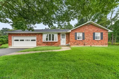 400 Bellis Road, Holland Township, NJ 08804 - Photo 1