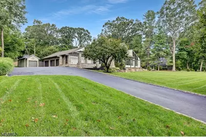 525 Johnston Dr, Watchung, NJ 07069 - Photo 4