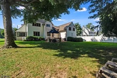 251 Tuttle Pkwy, Westfield, NJ 07090 - Photo 36