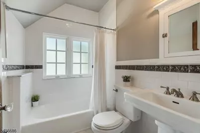 251 Tuttle Pkwy, Westfield, NJ 07090 - Photo 26