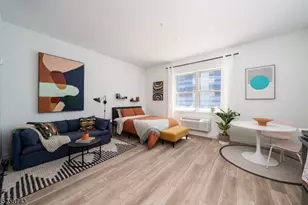 44 Irvine Turner Blvd, Newark, NJ 07103 - Photo 2