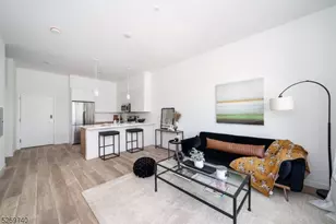28 Irvine Turner Blvd, Newark, NJ 07103 - Photo 1