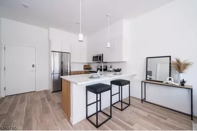 28 Irvine Turner Blvd #209, Newark, NJ 07103 - Photo 6
