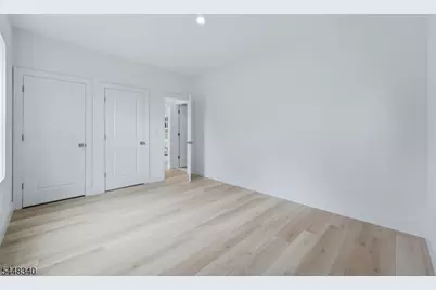 126 Fieldstone Dr, Springfield, NJ 07081 - Photo 10
