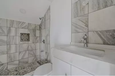 275 Main St, Paterson, NJ 07505 - Photo 4